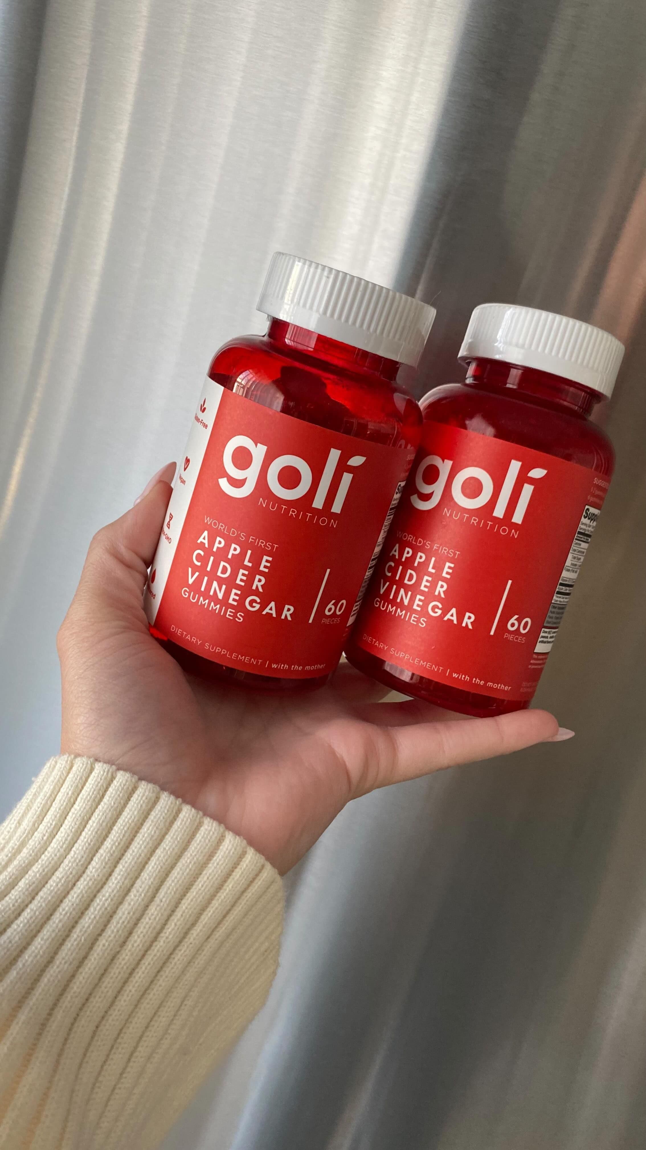 🍎 Goli Apple Cider Vinegar gummies are a big part of my health and wellness routine! @golinutrition They taste great a
