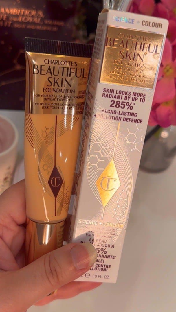 🌞 Charlotte’s Beautiful Skin Foundation
By Charlotte Tilbury
🌟 My Shade : Cool 3
This Beautiful Skin Foundation is