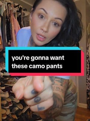 The pants are so soft and comfy. The material is heavier, so they're perfect for fall. The fit is amazing. Seriously, I don't know how I ever went without these in my closet 🖤 @Edikted #pants #comfyclothes #camo #edikted #tiktokshopfind