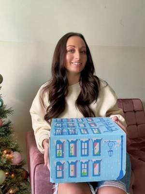 Unboxing my Winter 2022 @fabfitfun box! Use code NIELSON for $10 off #fabfitfunpartner #fabfitfun #unboxing #beauty #makeup #fashion #pr