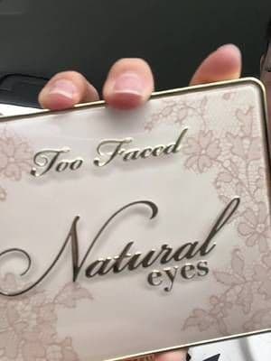 Too faced Natural eyes pallet is beautiful!!! The colors blend nicely and are very pigmented! #tiktokshopblackfriday #tiktokshopcybermonday #tastemakersmiami #ttssoutheast #tiktokshopbeautybests