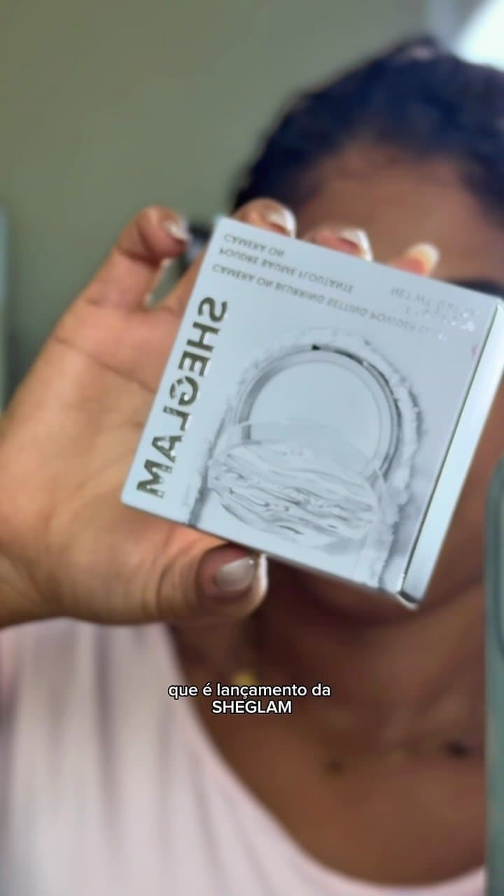 Pele lisinha em poucos toques? ✨🤍
#sheglam
@sheglam_official
Conheci o Camera On Blurring Setting Powder Balm da SHE