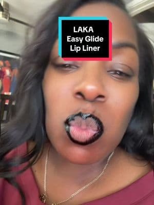 The peel reveal is so satisfying 😍 @Laka US #Lakaeasyglide #peelofflipstain #highlypigmentedpeeloffliner #tiktokshopstockup #tiktokshopmothersday