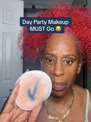 After a day party, I may be tired… but not too tired to take this makeup off! 😂 Garnier gifted me their Micellar Cleansing Water and reusable Eco Pads, and they make taking the day off so easy without all the unnecessary rubbing and tugging. Plus, the Eco Pads can be washed and reused up to 1,000 times. #giftedbygarnier #garniermicellarwater #MicellarWater #skincareover50 #makeupremoval @GARNIER @GARNIER OFFICIAL
