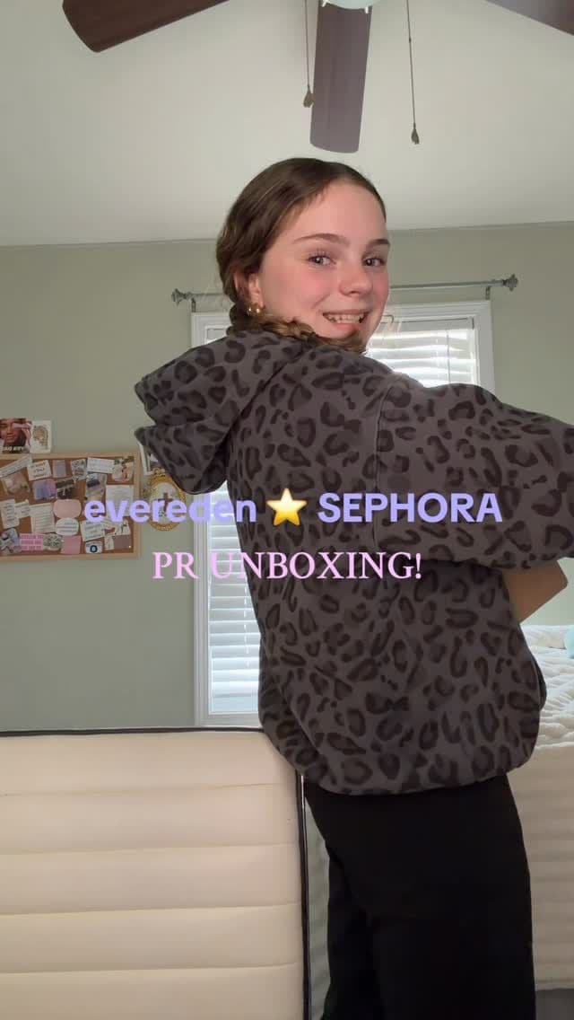 YAY! I can’t express how excited i am! Thank you so much evereden and sephora!! 😆 @everedenbrand @sephora #pr #prunboxi