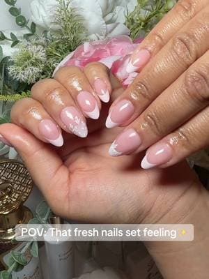 Absolutely in love😍💅 @Glamnetic UK Shop #pressonnails #glamneticnails #nailtok #frenchtips #TikTokMadeMeBuyIt