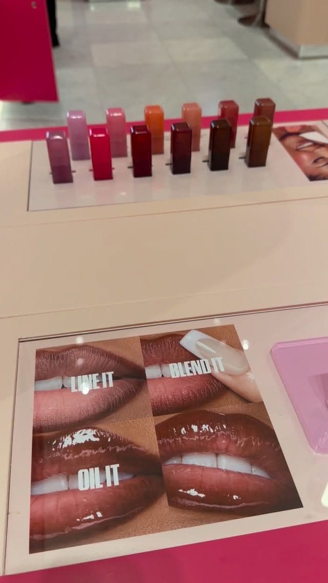 When you love everything HUDA. @huda @hudabeauty @alyakattan #huda #makeup #selfridges #pr #explorepage✨