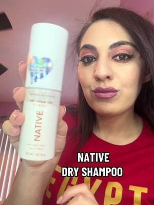FIFA World Cup game ready, TEAM Egypt 🇪🇬 I was getting ready to go to a watch party and I’m so glad Native Dry shampoo came in handy. It made my hair so soft. 💆🏼♀️ @influenster @Native #complimentary #GiftedByNative #AvailableAtTarget #NativeDryShampoo