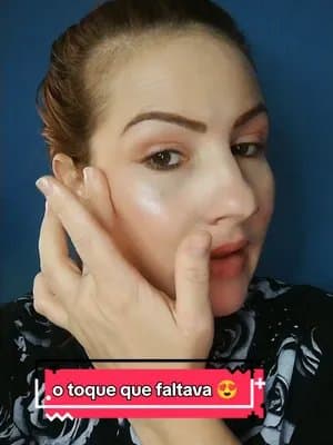 O toque que faltava na Make, brilho na medida certa 😍, o Primer acetinado AURA BEAUTY arrasando 😍. #TikTokShopBlackFridayBR #TikTokShop1111BR #iluminador #make