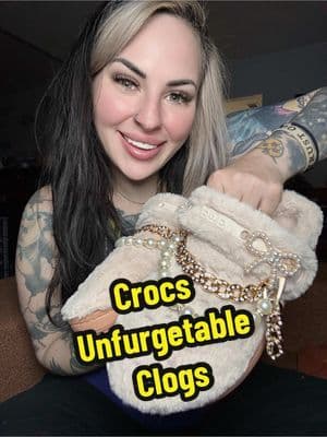 @CROCS US SHOP these are so cute! Thanks for the cozy must have shoe for the winter! 🥶 #crocs #crocsgang #clogs #tiktokshopcreatorpicks #tiktokshopblackfriday