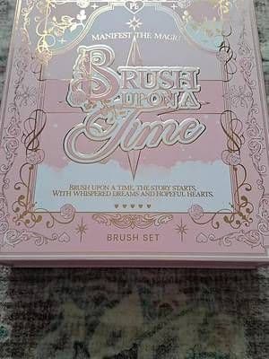 Unboxing the Ultimate Fairytale Makeup Collection! ✨🏰 Stop everything, because this makeup collection is pure magic! ✨ I am completely obsessed with the new @PLOUISE "Manifest the Magic" set. From the stunning book-style packaging to the dreamiest eyeshadow palette, blush collection, and gorgeous brush set, this is a literal fairytale in a box. 💖 Which part of this set are you running to buy first? 👇 Let me know in the comments! #shopnow #tiktokmademebuyit #giftidea #musthave #sale