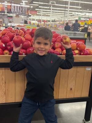 #ad Teaching them how to shop smart at a young age can be very easy with H-E-B’s weekly ads! Take your little ones and a
