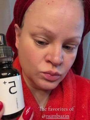 #creatorsearchinsights #creator It contains #antioxidants and #brightening ingredients #glutathione, #vitamin and #niacinamide to help gently yet effectively fade #hyperpigmentation and #darkspots and even out dull, #unevenskintone #vitamincserum #no5blackfriday #hyaluronicacid and #allantoin for extra #hydration . @numbuzin @numbuzin Official #numbuzin #koreanskincare #kbeauty #beautyskincare #numbuzinno5 #brightening #hyperpigmentation #darkspots #SkinCare101 #koreanbeauty #skincarereview #skincarefavorites #tonerpads to #brighten my face and #brightendarkspots #numbuzin #girltok with #niacinamide #niacinamideserum #niacinamideskincare #numbuzintonerpads #glutathione #glutathioneglow #vitamincskincare #helpsevenskintone #vitaminniacinamideconcentratedpads #korean #koreanskincare #numbuzinno5tonerpad #skincare #skincaretips #girlythings #girlytok #skincaretiktok #skintok #skincareroutine #skincare #skincareproduct #skincareproductsthatwork #beautytips #tiktokshopbeauty #tiktokshopfindsfyp #skincarerecommendations No.5 #glutathione