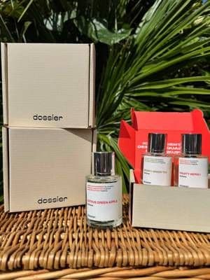✨ Luxury scents, without the luxury price ✨ I’ve been trying out three gorgeous fragrances from Dossier – all inspired by designer perfumes, but made affordable ✨ 🍏 Citrus Green Apple – fresh & uplifting 🌸 Fruity Neroli – bright & floral 🍵 Musky Green Tea – smooth & calming (my pick for today!) Cruelty-free, non-toxic, and crafted with the finest ingredients 💖 Which one would you wear first? @Dossier Perfume #AD #dossier #dossierperfumesUK #gifted #Glow_with_Ania