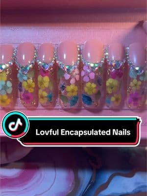 Lovful Nails 💅 @lovful store @Lovful shop #PressOn #PressOnNails #Acrylic #AcrylicNails #Handcrafted #Handmade #lovful #lovfulnails #TikTokShopMothersDay #TikTokShopRestock #spotlightfinds #tiktokshop #fyp #encapsulatednails #encapsulatedlovfulnails #encapsulatedflowers