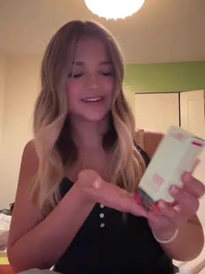 I loveeee @Good Molecules #foryou #foryoupage #fy #fyp #viral #pr #prhaul #unboxing #skincare