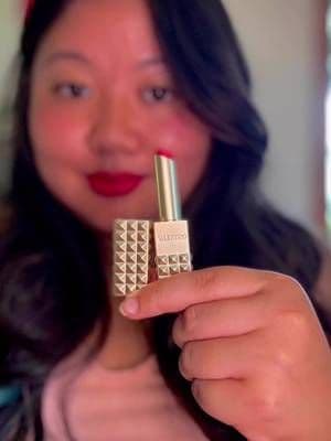 #GiftedByValentino @Valentino.Beauty Thank you Valentino Beauty for gifting me the stunning Spike Valentino Buttery Mat