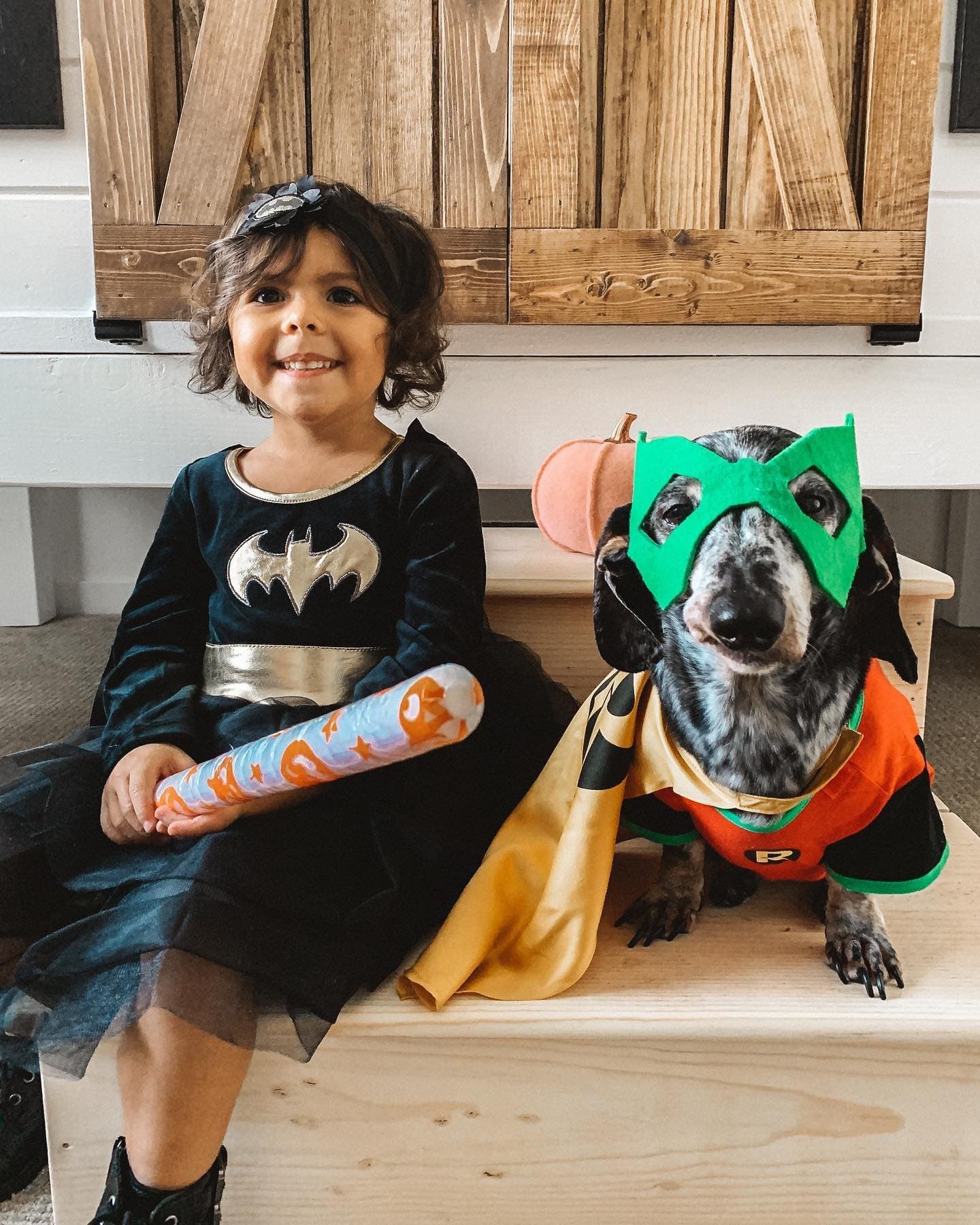 Do you dress your pet up for halloween?
#ad Aspen has always loved doing duo pet costumes and when we found this ro