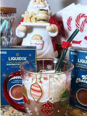@Liquid I.V. Made HOT CHOCOLATE?!?! 😍🙌🏼 just in time for cozy season!! #tiktokshopcreatorpicks #liquidivhotcocoa #tiktokshopblackfriday #creatorsearchinsights