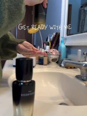 Get ready with me.💕🤩 @glint_us- (03 Melon bite) @sooryehan_us -The black Amino cleansing form + The black serum @urban decay - eyeliner BK @Anastasia Beverly Hills - eyebrows gel @Bobbi Brown - Skin Long-Wear Weightless Foundation ( N-010) @Clinique - Almostlipstick blackhoney #pr #NaturalMakeup #MobWife #SkinTok #SkinCareRoutine #SelfCareRoutine #MakeupTok #CleanGirl #GiftedByBobbiBrown #UrbanDecay #UD247 #makeup #FlawlessFoundation #GlowingSkin #kbeauty #skincare #CliniqueGifted #almostlipstick #blackhoney #grwm