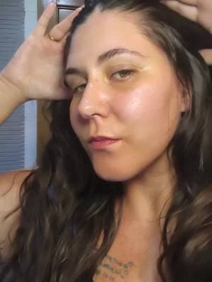 #publicidad | Chicas vengo a enseñar el paso a paso que estoy usando este verano para una piel radiante y con efecto glow. Yo utilizo los productos de @Garnier ES @L’Oréal Paris @Vichy Laboratoires y @Kiehl's Since 1851 Aunque os confieso que la diferencia la marca una mascarilla tan increíble como la Glass Skin que está elaborada con productos de la mejor cosmética coreana. #skincaresilverxlorealistar #lorealistarspain #publi