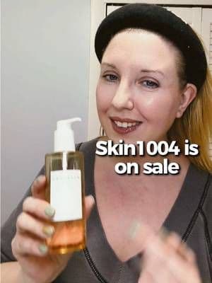 Skin1004 is on sale and I swear this melts makeup instantly. No scrubbing. No tugging. Just gone. Linked in my cart. If it’s orange, it’s still in stock #skin1004 #kbeauty #skincaretok #makeupremover #tiktokshopdeals