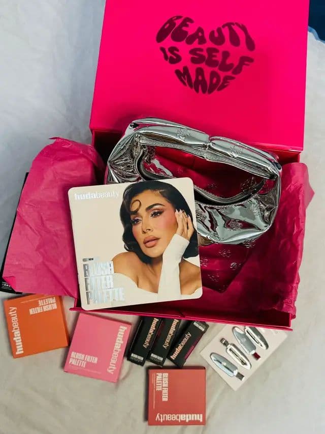 Keep posting. Consistency is key. Thank you @Huda Beauty @amika @Ellis Brooklyn @Garnier Canada @Dermalogica Canada @ArdellBeauty @Cake Beauty @TRESemmΓ© #pr #prhaul #contentcreator #torontocreator #gifted