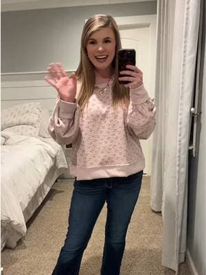 OOTN🤩 @downtowntanboutique @Old Navy @Christy’s Boutique @simply south boutique @trevor van #tiktokshop #music #OOTN #trevorvan