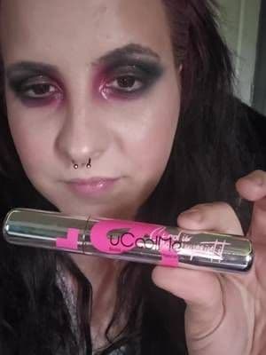 This is @uCoolMe Makeup Bold Lash Max Volume mascara in the shade black. #ucoolme #mascara #reviews #makeup #tiktokshop