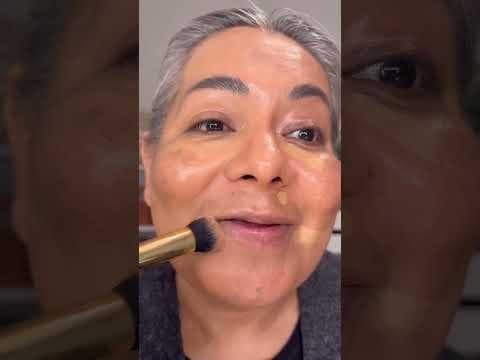 This concealer is doing everything for my under eyes
