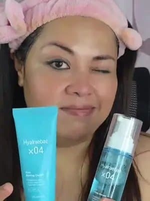 🩵 ¡El secreto coreano para una piel de cristal limpia e hidratada! ✨ Si buscas restaurar tu barrera cutánea y lograr una hidratación profunda sin sensación pesada, el Set Azul de Mixsoon es todo lo que tu rutina necesita. 💧 ¿Por qué te va a encantar? 🌊 Hidratación intensiva: Penetra las capas de la piel dejándola suave, luminosa y con ese acabado glass skin soñado. 🛡️ Refuerza tu barrera: Calma la irritación y protege tu rostro del estrés diario. 🍃 Fórmula ligera: Se absorbe al instante sin dejar sensación grasosa, ideal para preparar la piel antes del maquillaje. 🛒 ¡Consíguelo en el carrito amarillo o en el enlace de mi perfil antes de que se agote! 👇 @mixsoon @mixsoon global 📦 Envío directo hasta tu casa. #MegaNoviembreTiktokShop #BuenFinEnTiktokShop #BlackFridayEnTiktokShop #TiktokShopMeHizoComprarlo #Mixsoon