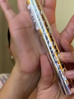 Yo ya la probé y se que también a ti te va a gustar! La nueva mascara de pestañas extensionist de @L'Oréal Paris MX #adiospestañasdeaguacero #lorealparismakeup #lorealistarmx #extensionist #publicidad