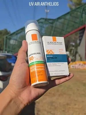 Cambia tu protector solar por UV AIR, no hay vuelta atrás @La Roche-Posay ❤️ En este protector solar puedes encontrar una ligereza extrema, un acabado invisible y retoque es práctico gracias a la brama facial 😍❤️ #AntheliosUvAirFM #TanLigeroComoElAire #NoHayVueltaAtras #Publicidad #bellalithshantii @For_Me