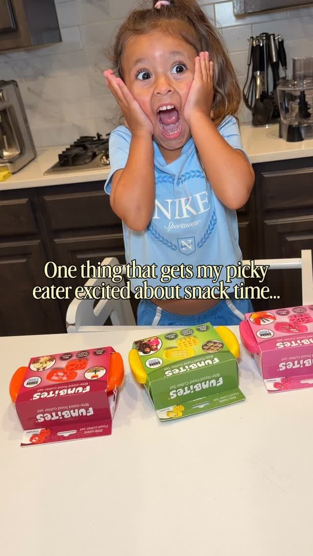 Snack time is a little more exciting over here ๐
My daughter is a picky eater, so anything that makes mealtime feel fu