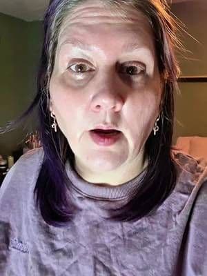 @Besque Luxury Body Oil unscented. Look how it helped my dry skin to hydrated and glowing! #besque #luxurybodyoil #tiktokshopcreatorpicks #greenish #tiktokshopmothersday