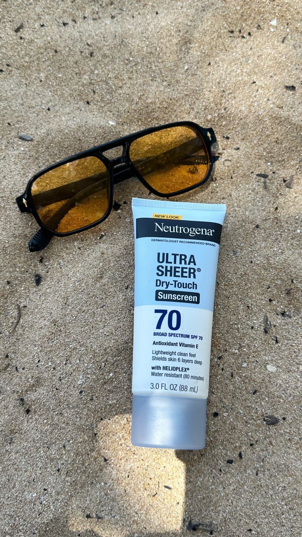 #AD
GRWM para la BEACHHHH🏖️👙
Admito que no soy muy fan de la playa pero la disfruto de todos modos y más cuando esto