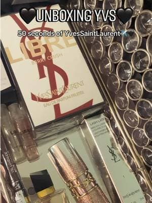 @YSL Beauty 🖤 Unboxing YSL… e sono ufficialmente innamorata. Dal packaging ai dettagli glitterati, ogni prodotto sembra uscito da un sogno. ✨🥹 #Y#YSLY#YSLBeautyU#UnboxingB#BeautyCreatorL#LuxuryCosmetics #Gifted✨