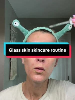 If your makeup keeps looking patchy, cakey, or textured… your skin might actually be dehydrated 👀💚 I started using the @Dr.Melaxin CACTOX Pore Relief Serum and my skin instantly looked smoother, calmer, and more hydrated without feeling greasy. The jelly-like texture feels SO cooling and lightweight, and it helps soften the look of pores while giving that healthy glass skin glow ✨ This has become one of my favorite Korean skincare products for textured skin, enlarged pores, oily skin, combination skin, and uneven makeup days. My skin feels hydrated, refreshed, and way more balanced. Definitely one of those TikTok shop skincare finds that actually lives up to the hype. #tiktokshopmemorialday #summervibes #weeklydeals #fathersdaygiftideas #dealsforyoudays