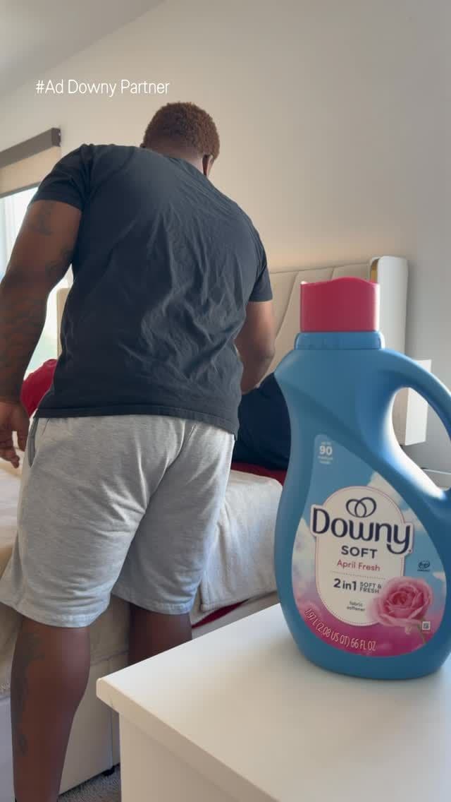 #DownyPartner Nothing beats the feeling of fresh sheets after laundry day. I’ve been using Downy April Fresh to keep my
