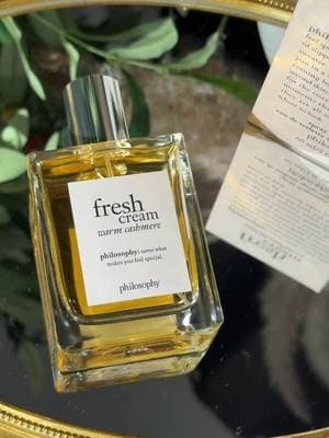 My cozy scent of the season 🤎🍦 philosophy Fresh Cream Warm Cashmere Eau de Toilette is the perfect mix of juicy tangerine, warm cashmere wood, and creamy vanilla bean. Warm, comforting, and perfect for everyday wear. ✨ Now available on Amazon, making it so easy to discover or restock. 🤎 @philosophy @Amazon #lovephilosophy #fallscent #gifted