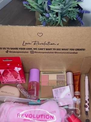 #Ad ✨ Unboxing my Revolution PR package! 💖 Thank you so much, Revolution! 😍 So many goodies I can’t wait to try! @Makeup Revolution #RevGen #gifted #makeuprevolution #unboxing 🛍 Grab yours here: https://community.revolutionbeauty.com/s/anamaria.p