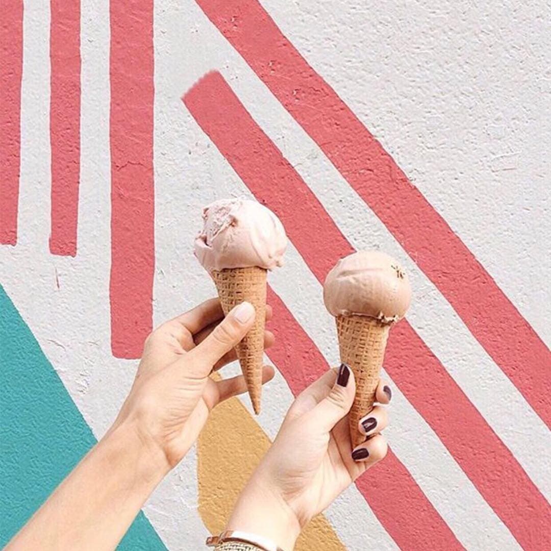 Two is always better than one!! All weekend long @wearlively is having DOUBLE perks! And they have the most comfortable