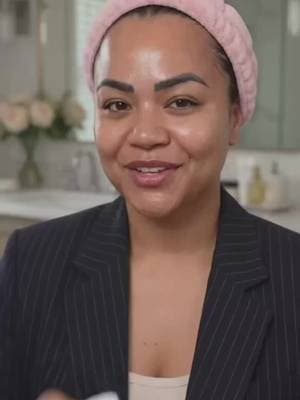 Hi everyone! I’ve partnered with Kiehl’s, and I was gifted this Kiehl’s Ultra Facial Cream. I’ve been using it daily in my skincare routine, both morning and night, and I really like how lightweight and fast-absorbing the formula feels on my skin. It doesn’t feel heavy or greasy, which makes it perfect for everyday use. It helps keep my skin soft, smooth, and well-hydrated throughout the day, and I also love how easily it layers under makeup. Overall, it’s a simple but effective moisturizer that fits really well into my routine. @Kiehlsuki @Kiehl's Since 1851 @Kiehl’s Thailand ##LOrealistar #KiehlsRefillRevolution#Kiehl’s