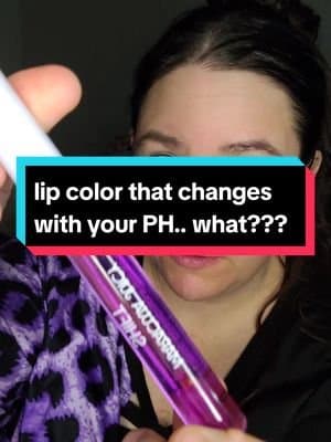 This stuff is definitely worth the hype #maracuja #tarte #tartecosmetics #juicylips #lipoil #colorchanging #lippy #cosmetics #makeup #honestreview #tiktokmademebuyit #tiktokmademebuythis #tiktokshopping #tiktokshop #makeuplover #makeuphacks #lips #funmakeup