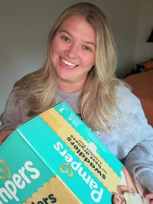 As a mom, trust me when I say diapers are one baby shower gift you can NEVER have too many of! 🍼🤍 @pampers Swaddlers are now fragrance-free, gentle on baby’s delicate skin, and such a practical gift for new parents! Definitely a must-have for every baby registry! 👶🏼✨ #PampersPartner #ad #BabyShowerGiftIdeas #BabyRegistryMustHaves #NewbornEssentials