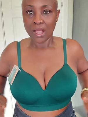 Comfortable and beautiful @Conturve #wirelessbra #fullsupport #tshirtbra #conturve #tiktokmademebuyit