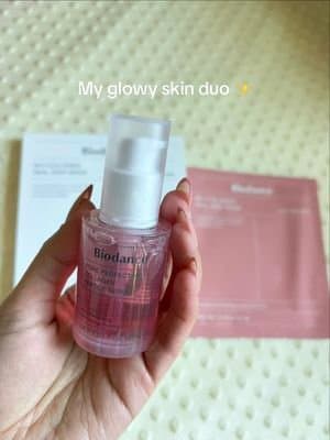 ✨ My glowy skin duo ✨ Este dúo de @Biodance Store US deja mi piel suave, hidratada y con un glow saludable. El suero ayuda a minimizar poros y se absorbe rápido sin sensación pegajosa. La Bio-Collagen Real Deep Mask hidrata profundamente, deja la piel más firme y descansada. ✨ Resultado: piel jugosa y un glowy makeup look. #biodance #collagen #skincare #koreanskincare #amazonfinds