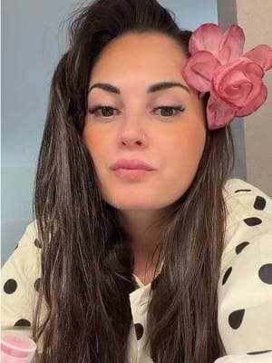Questo MULTI STICK ha del potenziale 🛒🧡🧡🧡🧡 #tiktokshop #blush #perte #viral #shopping