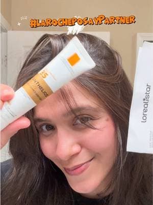 #larocheposaypartner La Roche Posay's Anthelios Glow Sunscreen in Bronze ✨☀️ @LaRochePosayUS me estuvo mandando este regalazo por medio de #Lorealistar y estoy muy feliz y agradecida. Me gustó mucho el color como bronceado que te deja y que con el maquillaje no se sienta para nada pesado o incómodo de llevar. Este protector solar no solo te ofrece cuidar tu piel de los rayos del sol sino que tu piel se vea muy bonita y cuidada. @LaRochePosayUSA #glowsunscreen #glowlrp #giftedbylarocheposayusa