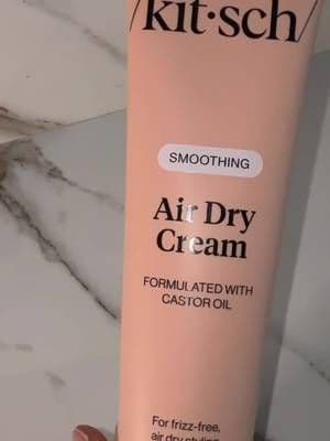 Air dryโฆ but make it look salon-worthy. โจ #TikTokShop #Kitsch #AirDryHair #FrizzFree #HairRoutine